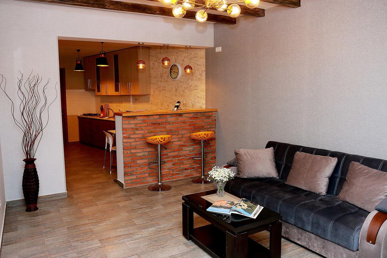 Tbilisi Trinity Apartment Eksteriør billede